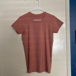 Lululemon swiftly short sleeve